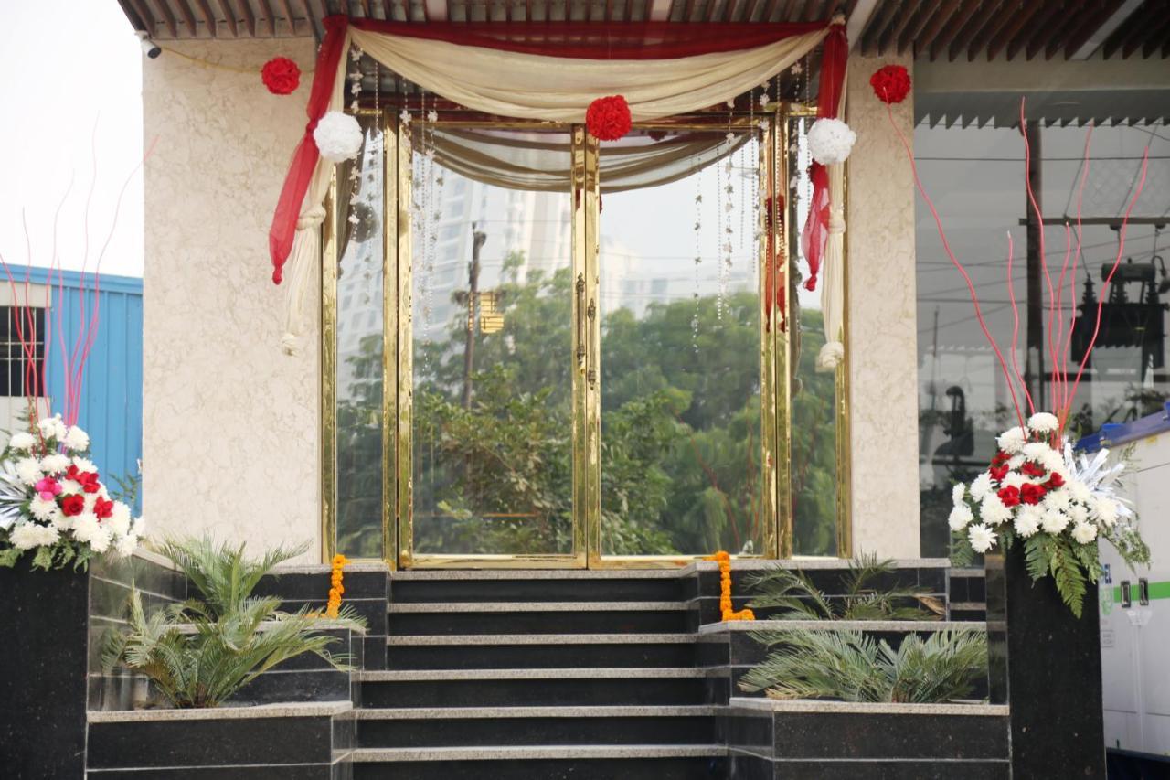 Awadh Inn Noida Ngoại thất bức ảnh